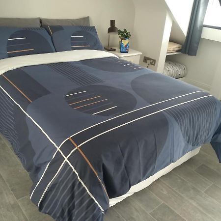 Up Stairs Double Apartment Innishannon Mariners Rest 科克 外观 照片