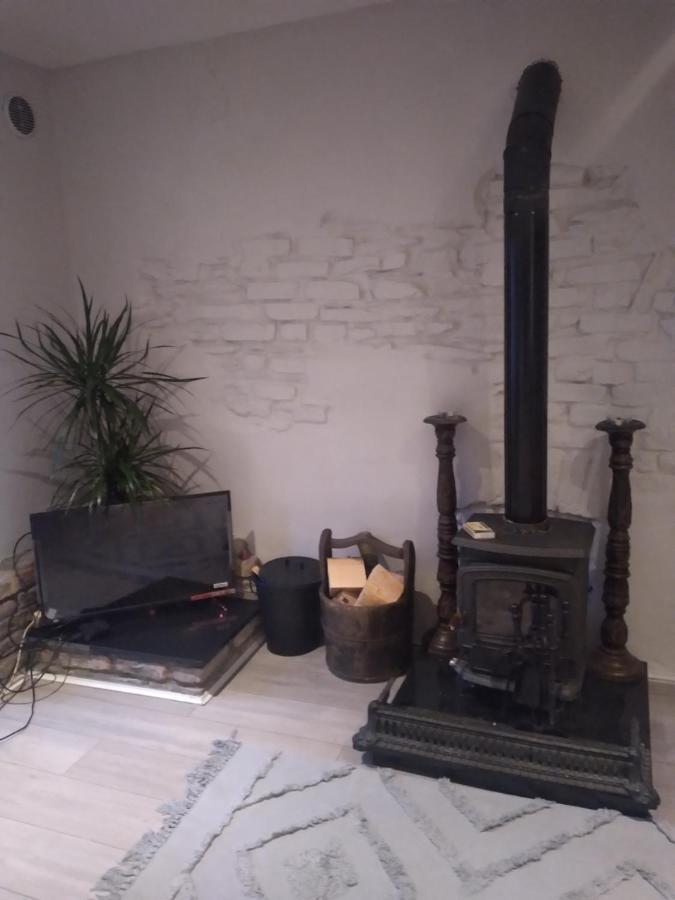 Up Stairs Double Apartment Innishannon Mariners Rest 科克 外观 照片