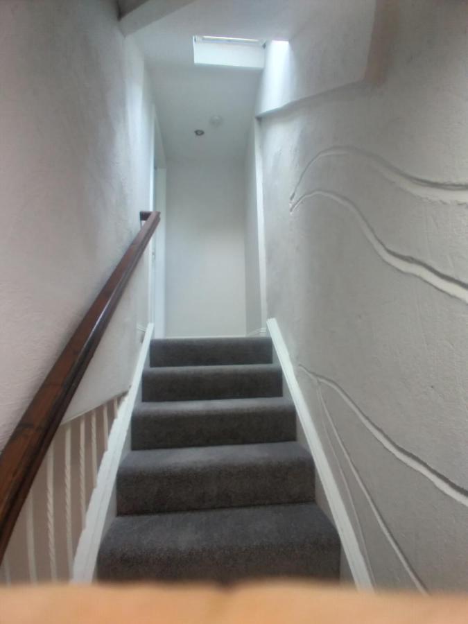 Up Stairs Double Apartment Innishannon Mariners Rest 科克 外观 照片